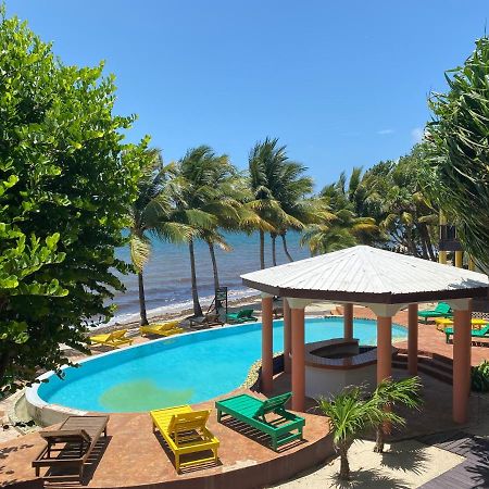 Tranquility Beach Suites Placencia Экстерьер фото
