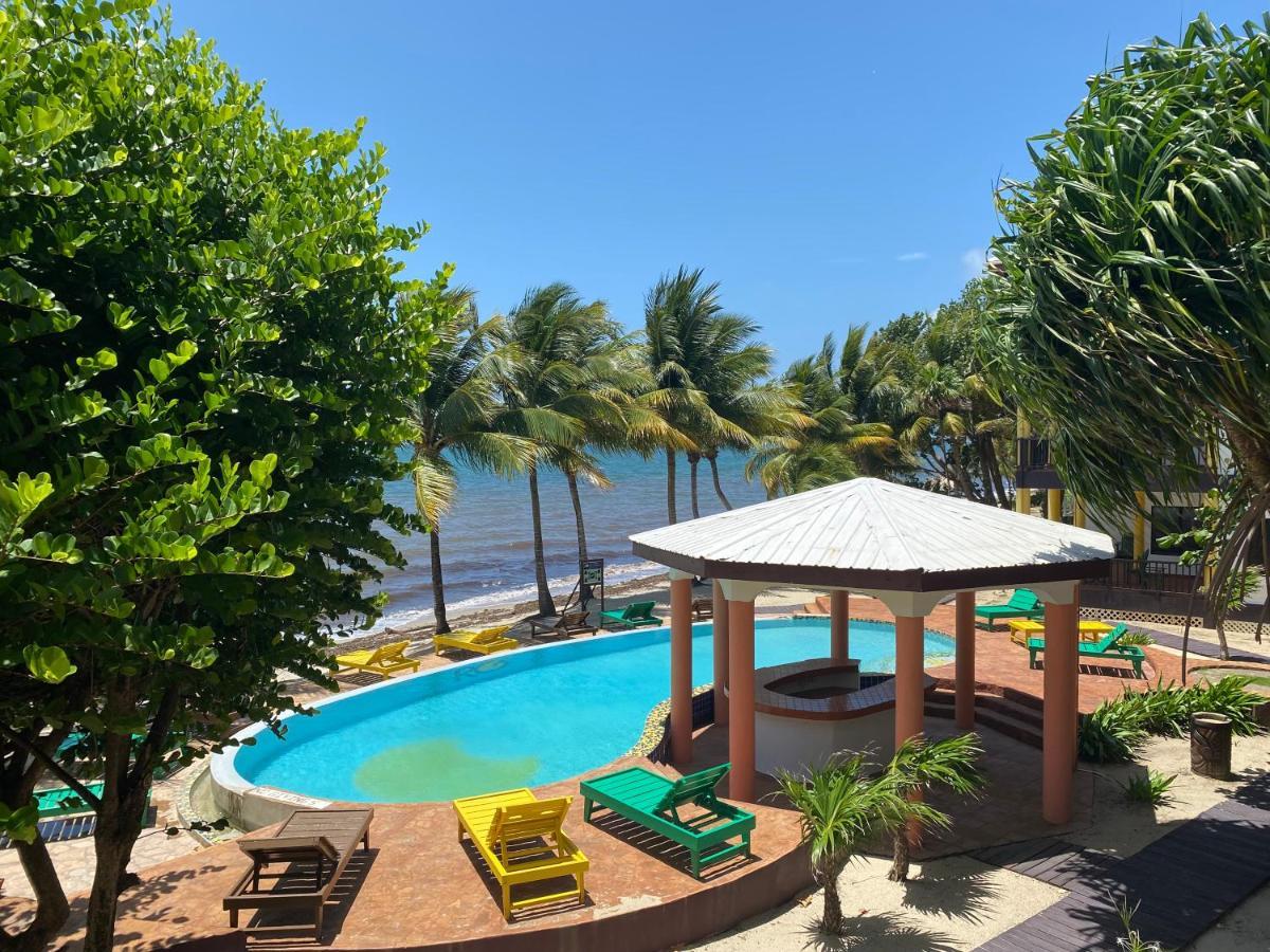 Tranquility Beach Suites Placencia Экстерьер фото